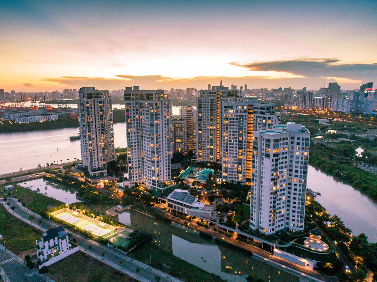 Quảng cáo bất động sản